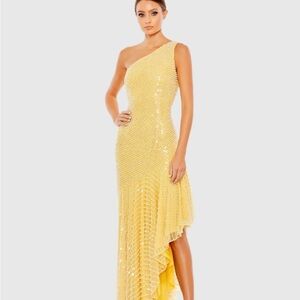Mac Duggal one shoulder yellow formal